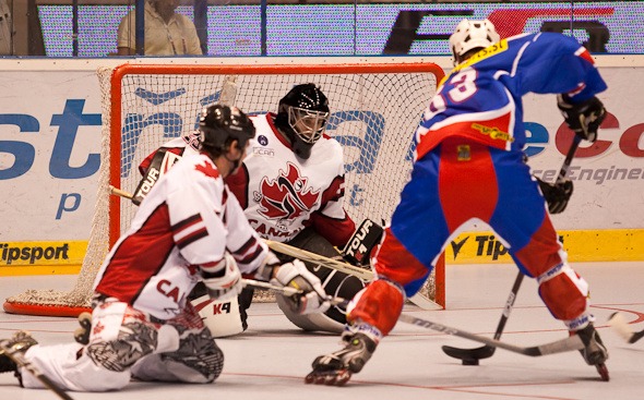 Slovinci na úvod překvapili Kanadu a zvítězili 6:4