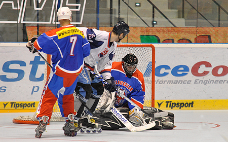 Velká Británie vyhrává skupinu C